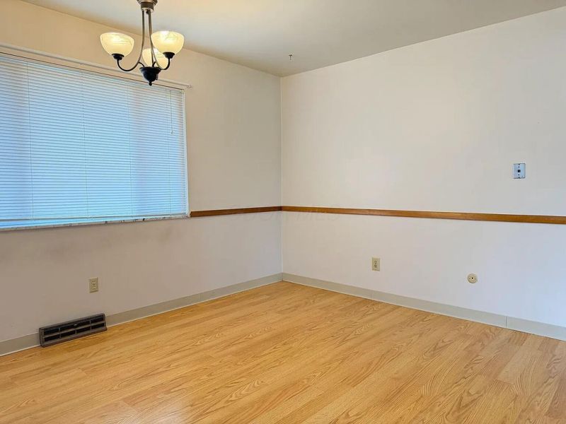 4979 Godown Road , Unit 4981, Columbus, OH 43220 Photo 4