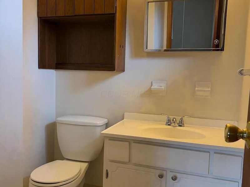 4979 Godown Road , Unit 4981, Columbus, OH 43220 Photo 9