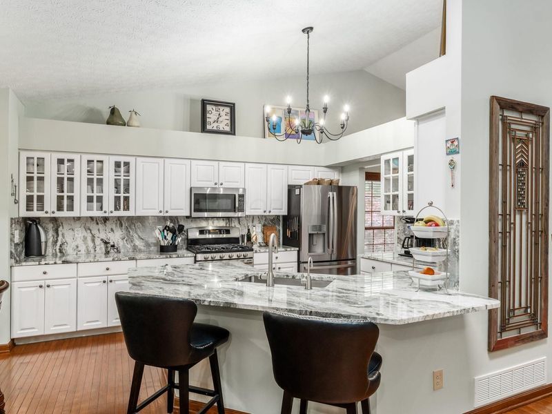 96 Kingsmeadow Lane, Blacklick, OH 43004 Photo 3