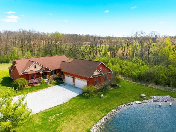 660 Winchester Southern Road NW, Ashville, OH 43103
