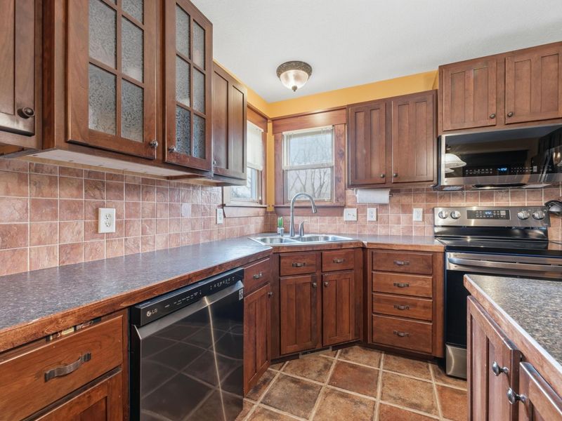 660 Winchester Southern Road NW, Ashville, OH 43103 Photo 13