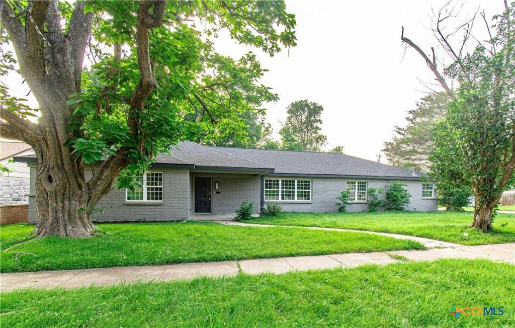 1602 S 13th Street, Temple, TX 76504 Main Photo