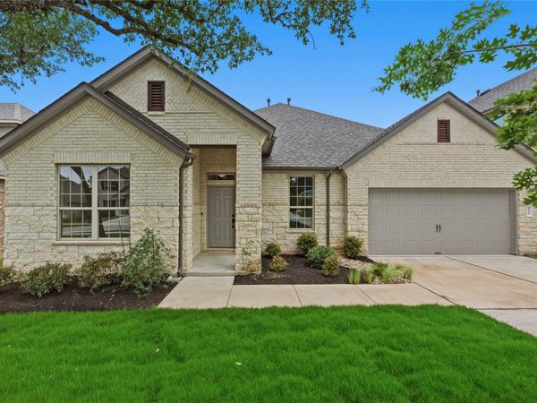 182 Palmillas DR, Dripping Springs, TX 78620