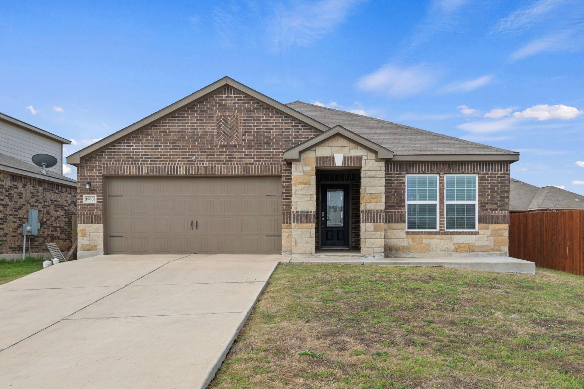 19601 Hubert R Humphrey Rd, Manor, TX 78653 Main Photo