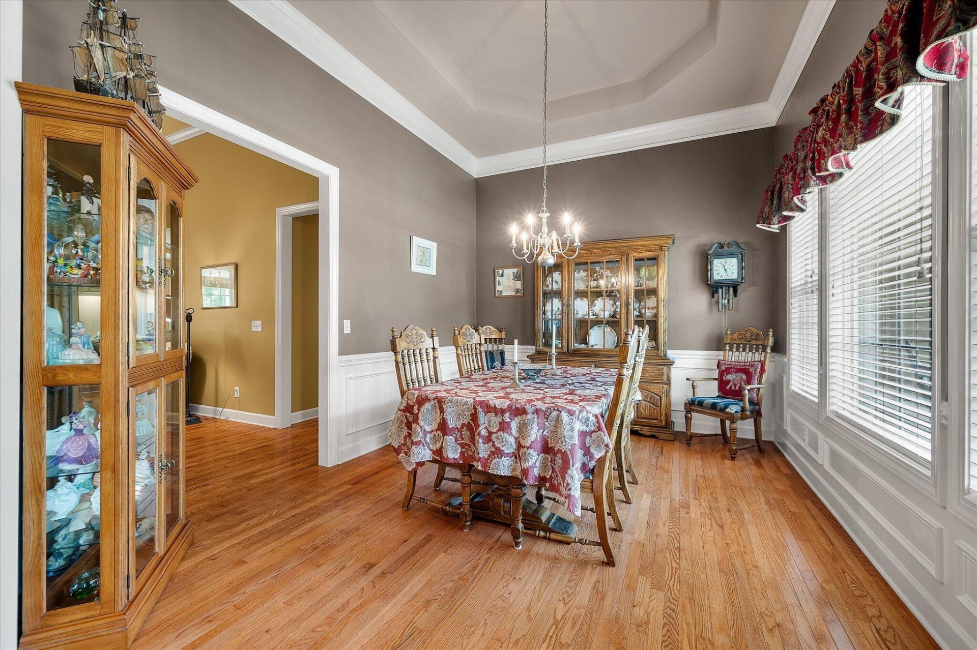 3525 Flowering Oak Way Photo 16