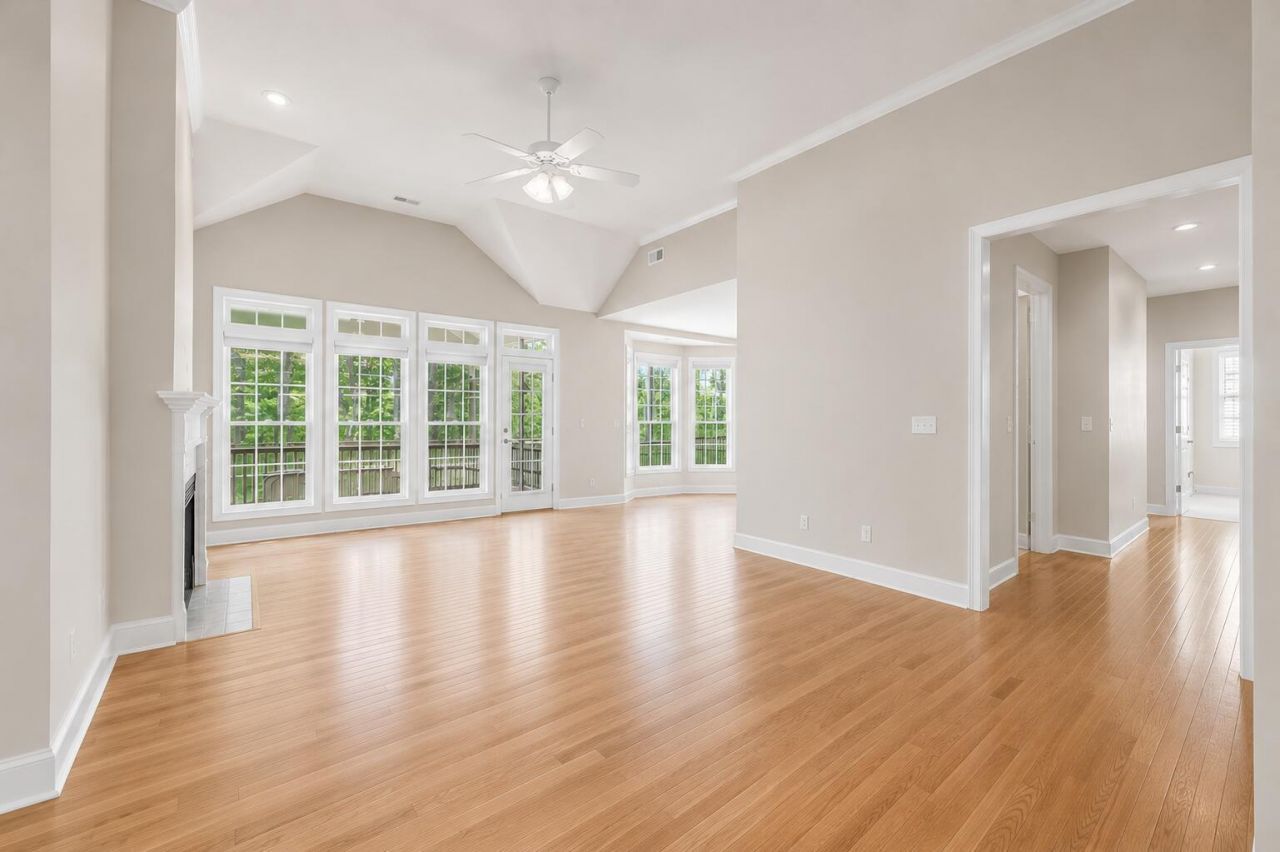 3525 Flowering Oak Way Photo 7