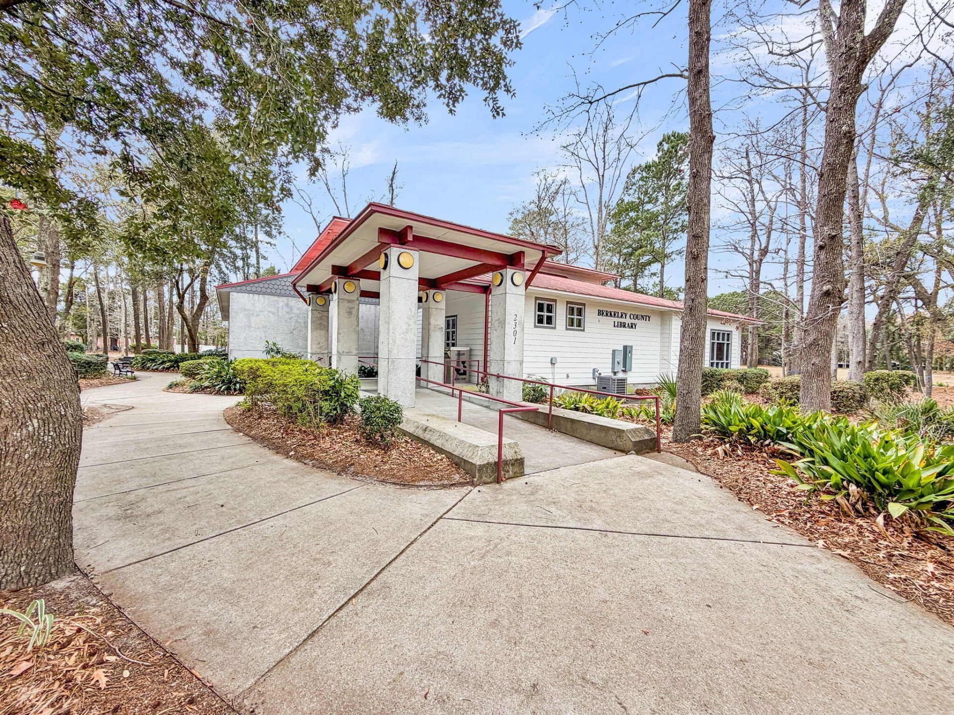 835 Dunham Street Photo 105
