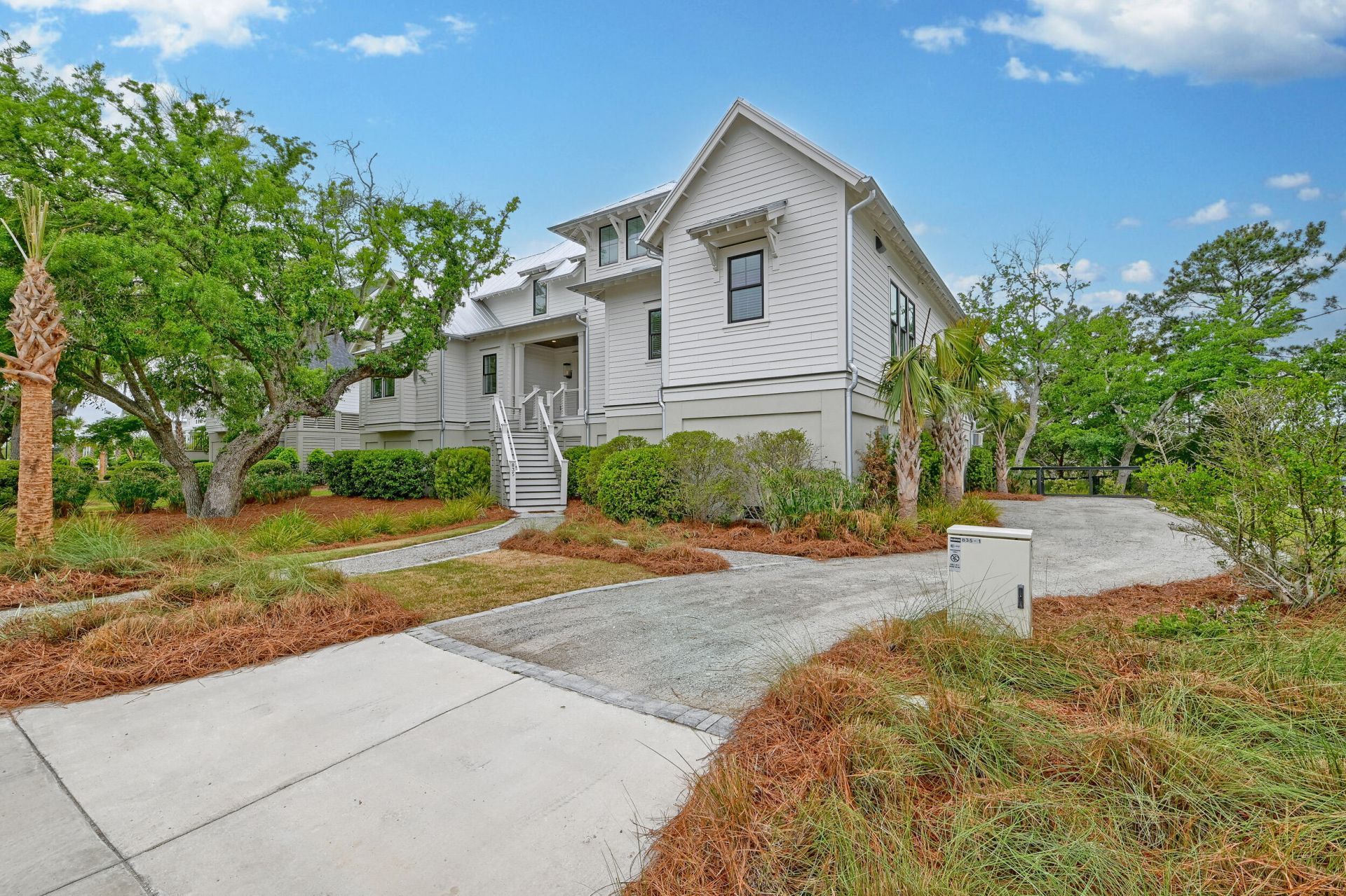 835 Dunham Street Photo 87