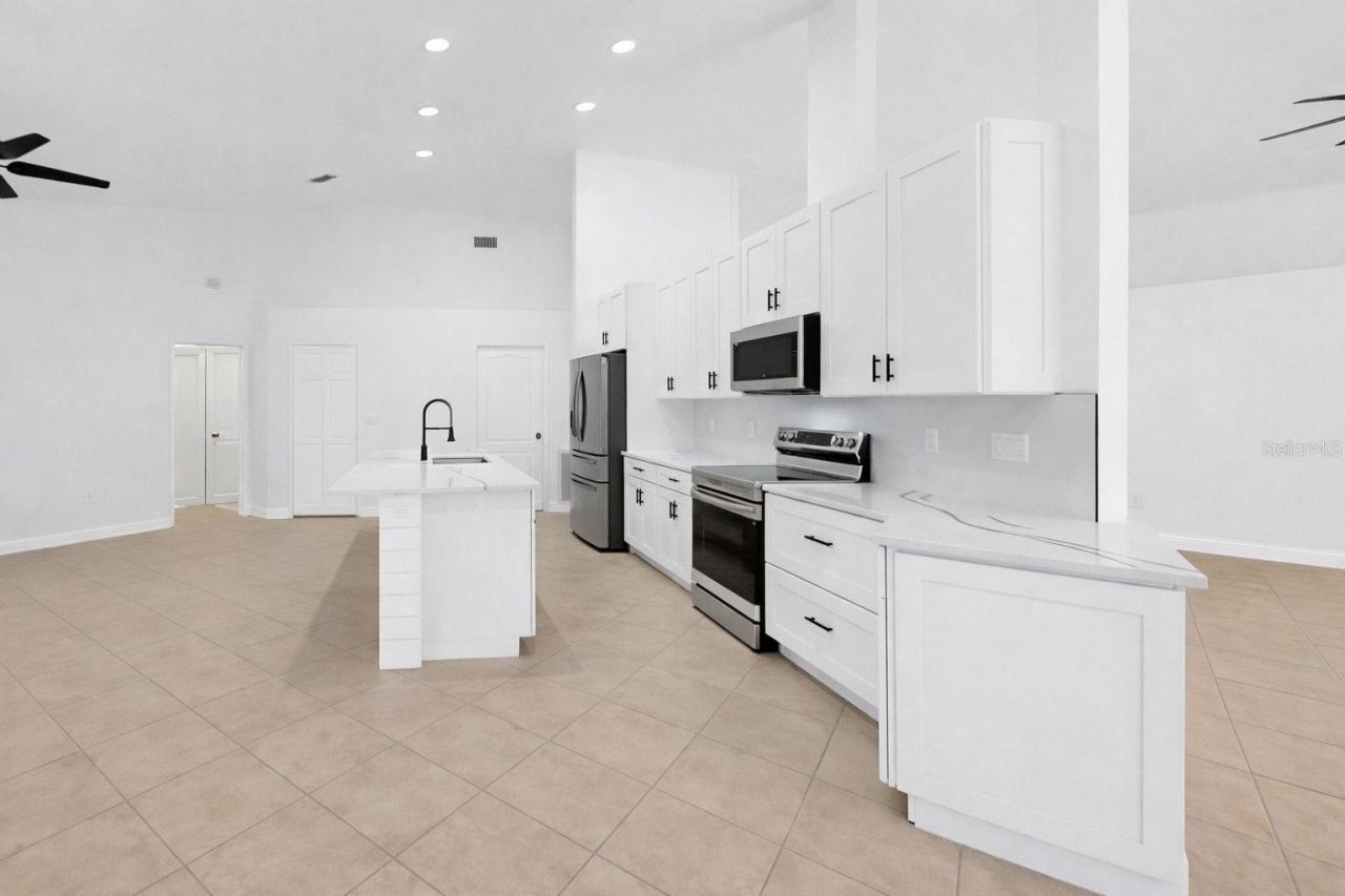 6409 Stone River Road, Bradenton, FL 34203 Photo