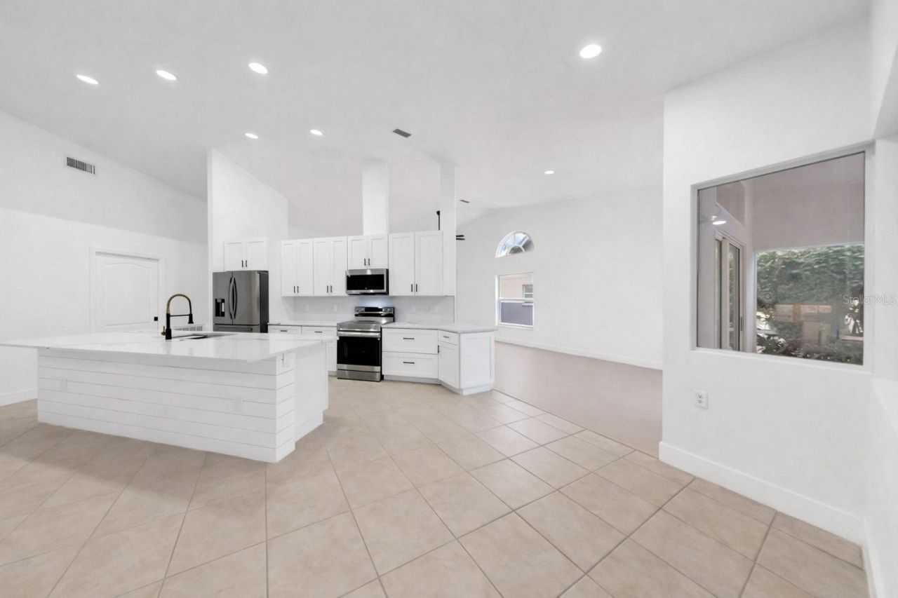 6409 Stone River Road, Bradenton, FL 34203 Photo