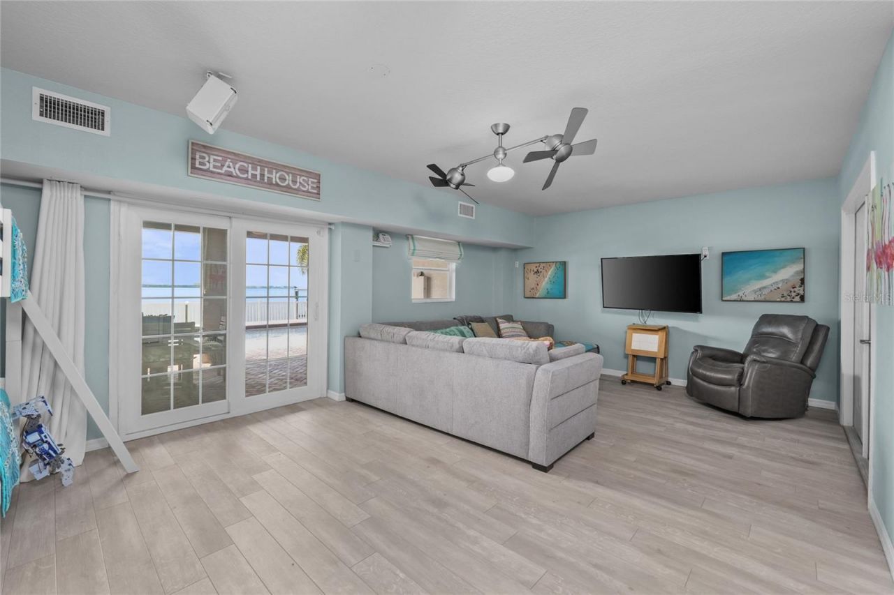 4924 Southshore Drive, New Port Richey, FL 34652 Photo