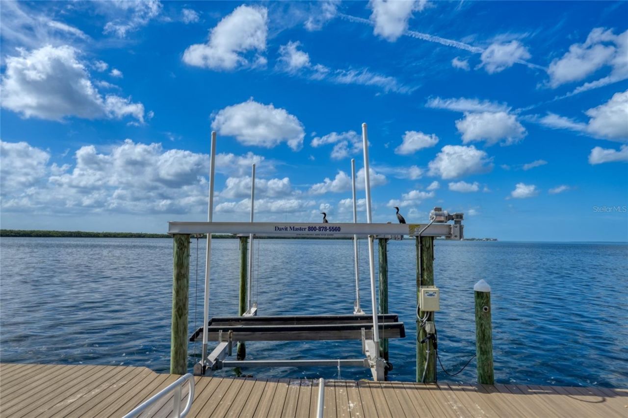 4924 Southshore Drive, New Port Richey, FL 34652 Photo