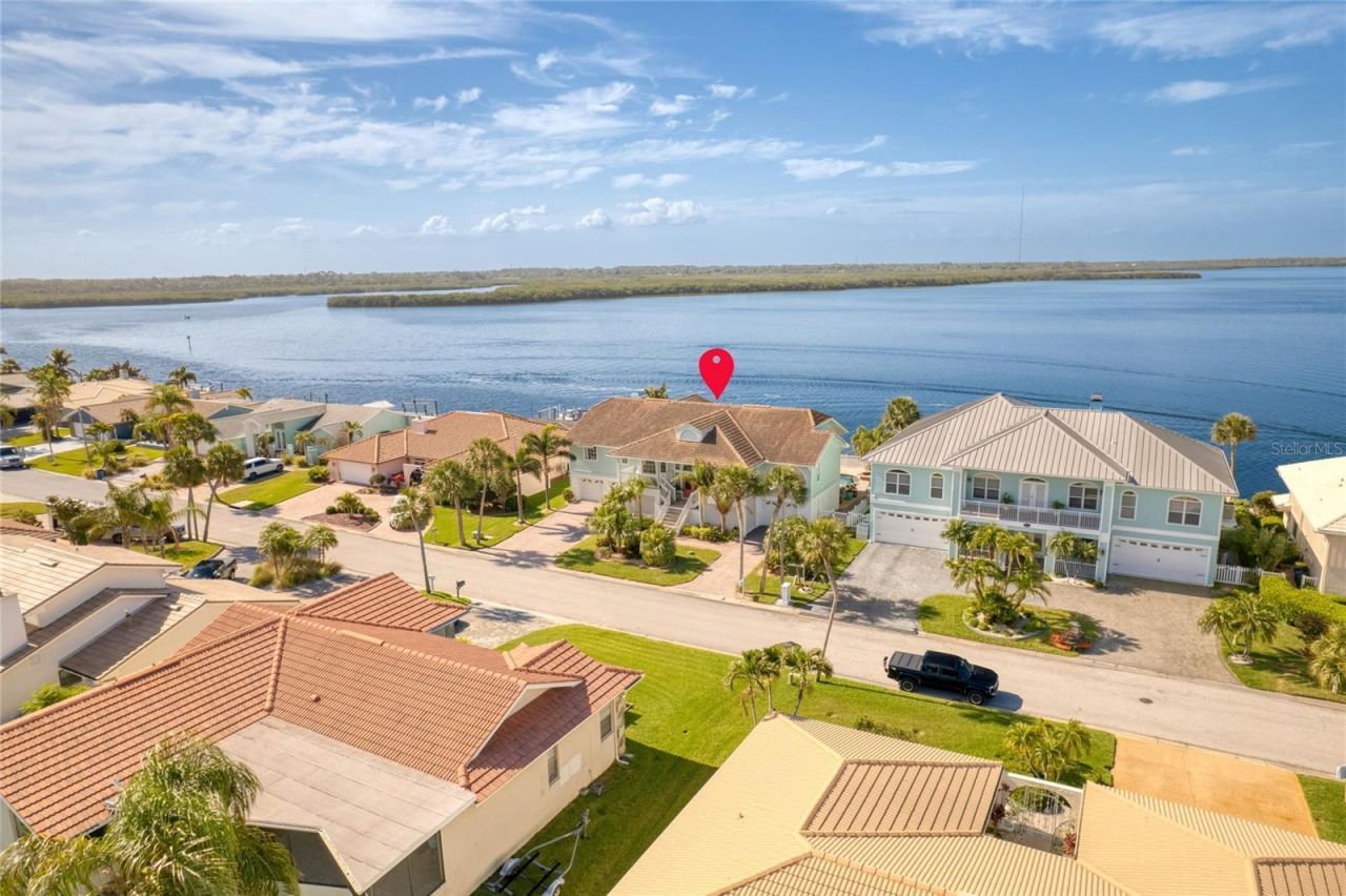 4924 Southshore Drive, New Port Richey, FL 34652 Photo
