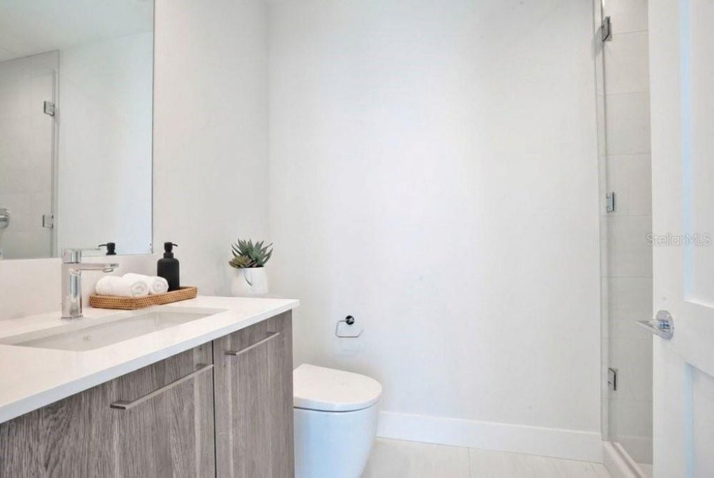 275 1st Avenue S, Unit 3808, Saint Petersburg, FL 33701 Photo
