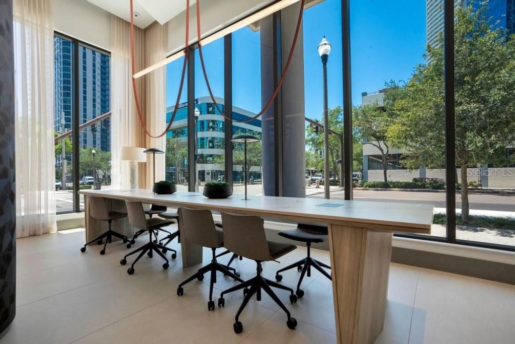 275 1st Avenue S, Unit 3808, Saint Petersburg, FL 33701 Photo