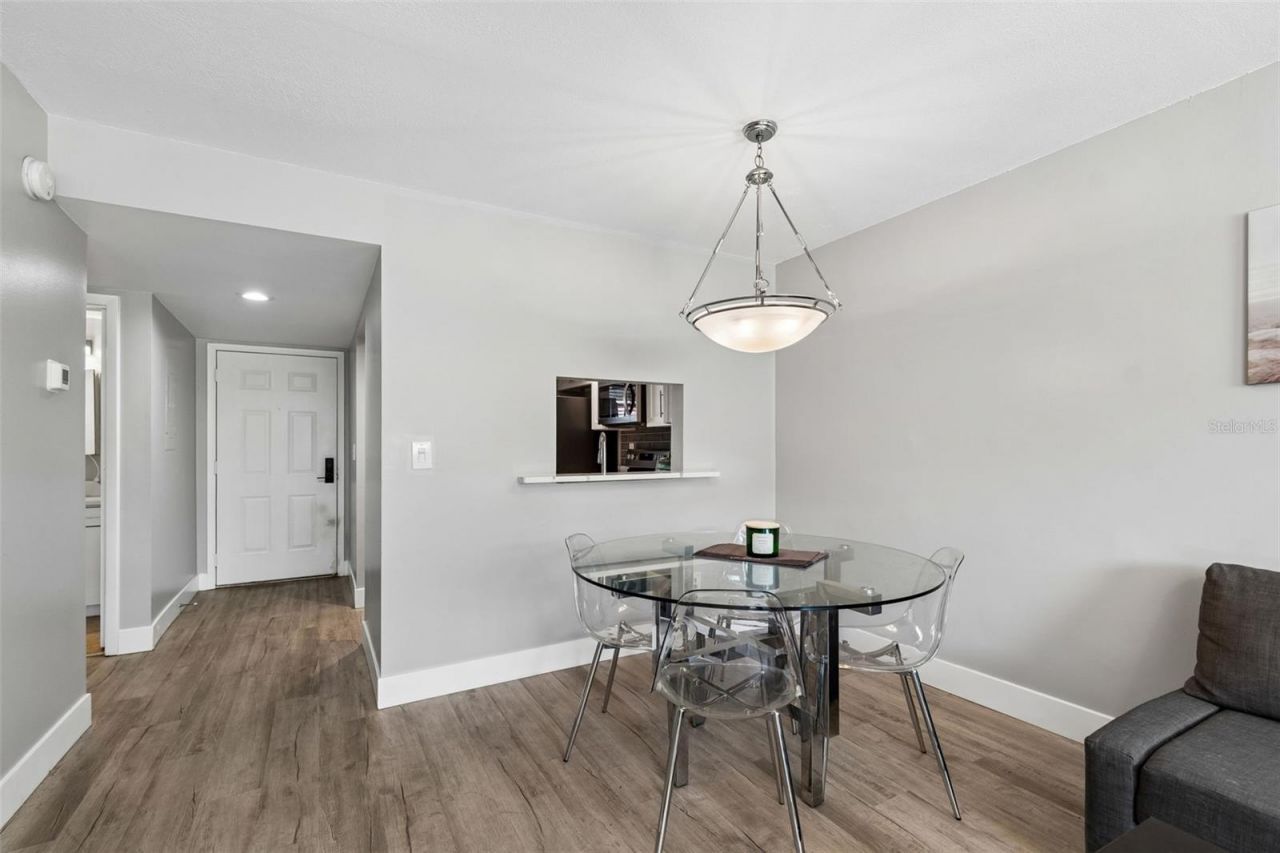 2460 Northside Drive, Unit 604, Clearwater, FL 33761 Photo