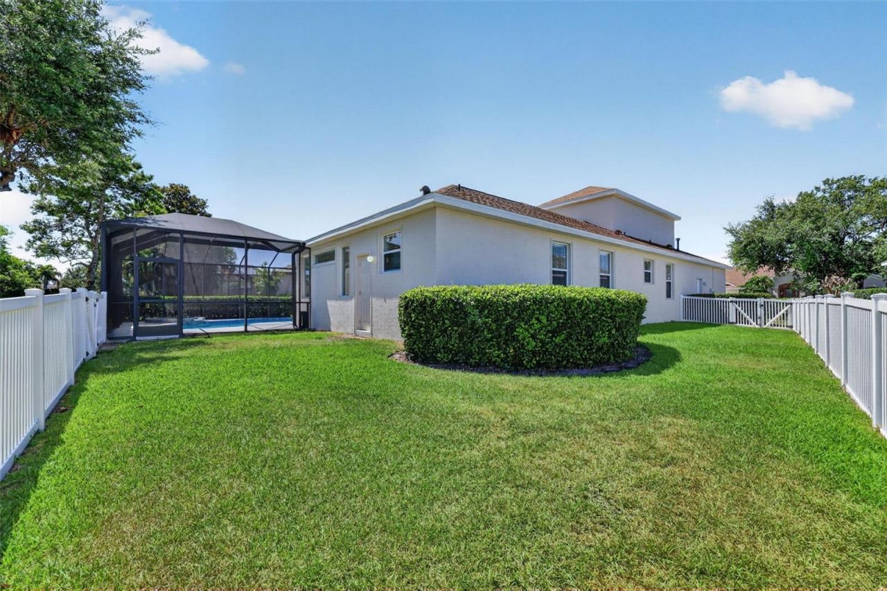 13332 Purple Finch Cir, Lakewood Ranch, FL 34202 Photo