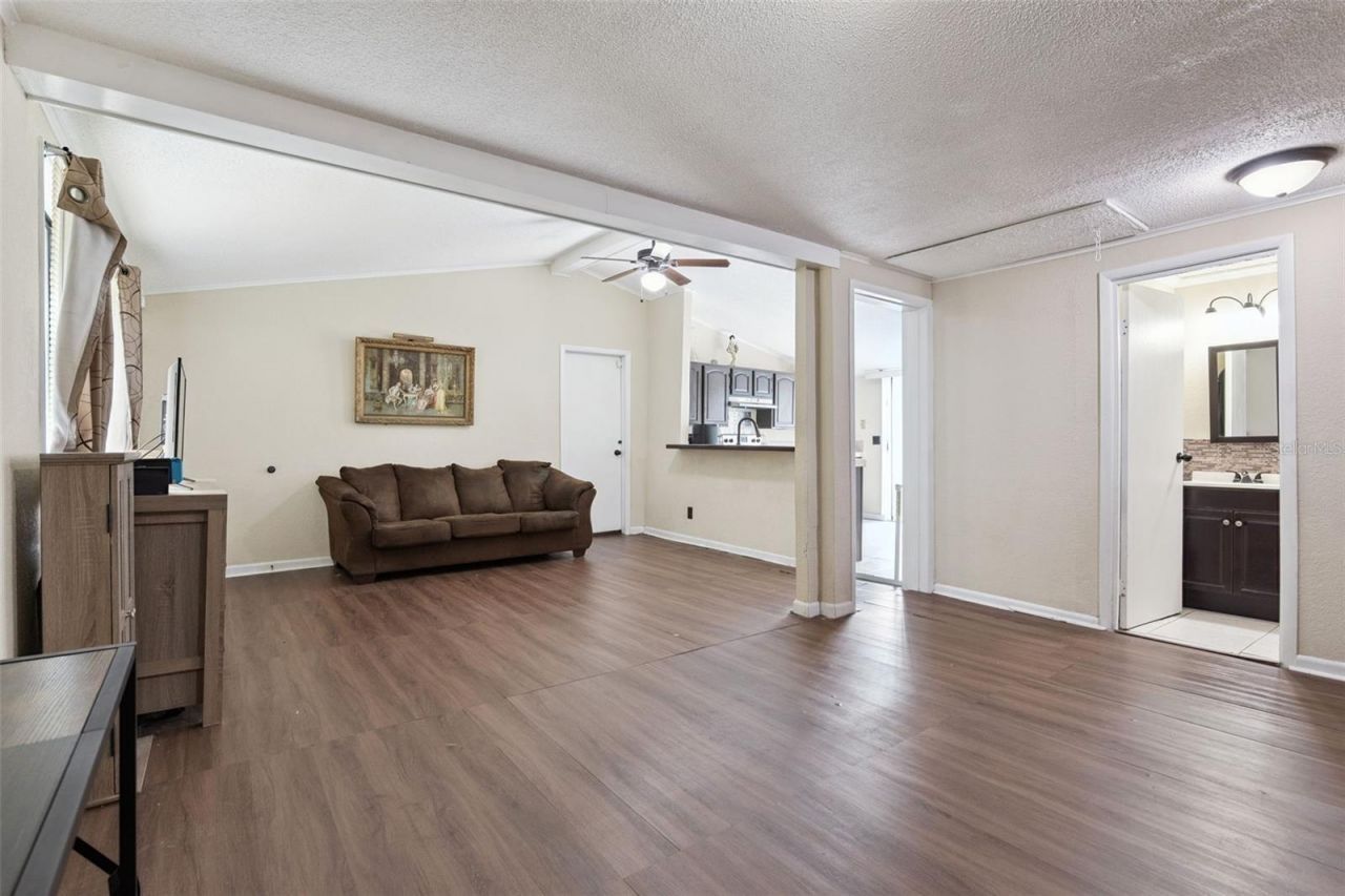 25 W Thrush Street, Apopka, FL 32712 Photo