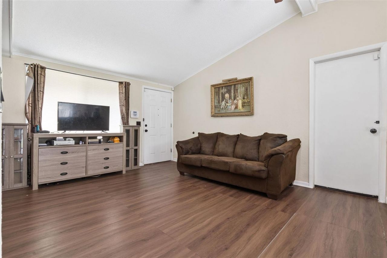 25 W Thrush Street, Apopka, FL 32712 Photo