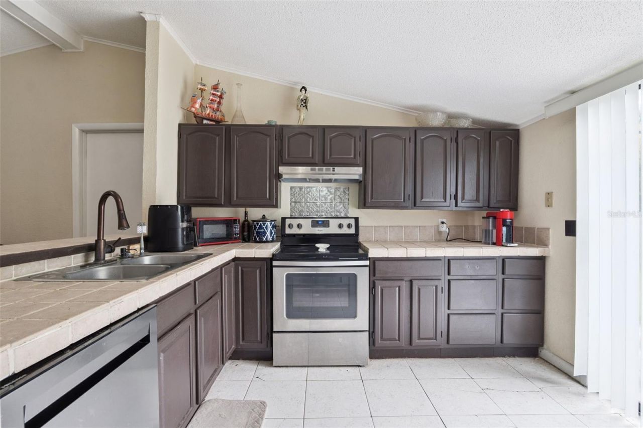 25 W Thrush Street, Apopka, FL 32712 Photo