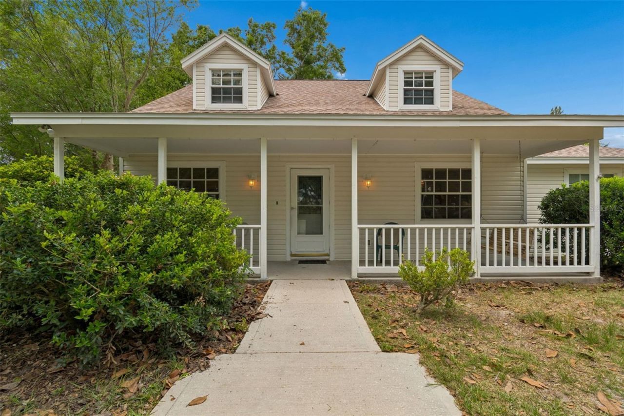 17879 Parrish Grove Road, Dade City, FL 33523 Main Photo