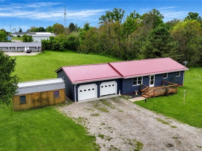 2397 Adamsville Road , Zanesville, OH 43701 Photo 2