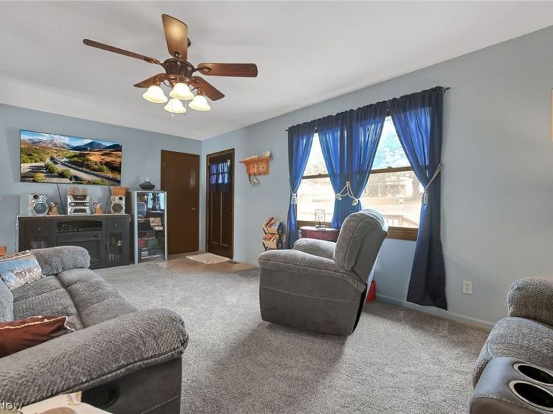 2397 Adamsville Road , Zanesville, OH 43701 Photo 8