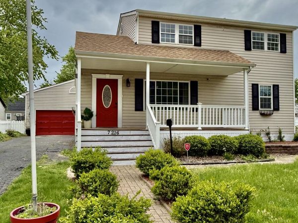7216 Montana Avenue , Hammond, IN 46323