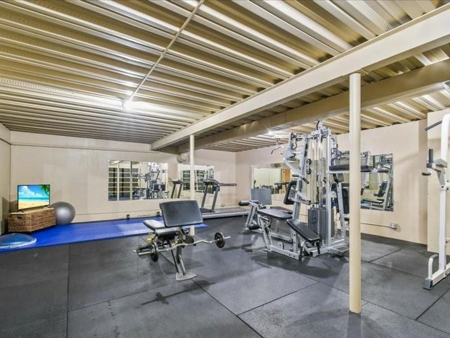 Property Image 37