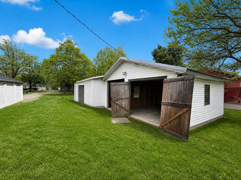 552 E Chillicothe Avenue, Bellefontaine, OH 43311 Photo 14