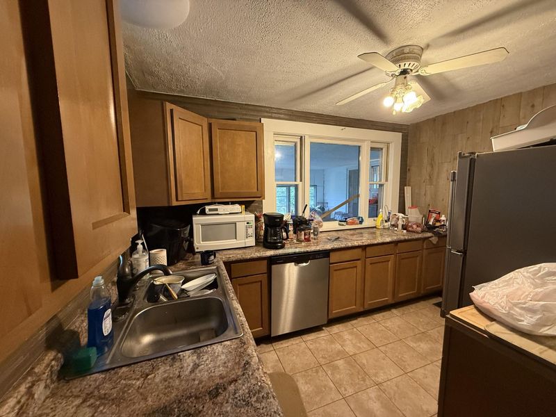552 E Chillicothe Avenue, Bellefontaine, OH 43311 Photo 23