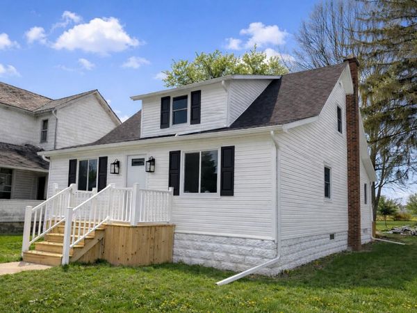 409 Gibbs Avenue, Wapakoneta, OH 45895