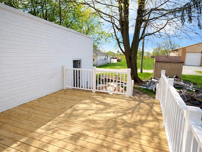 409 Gibbs Avenue, Wapakoneta, OH 45895 Photo 3