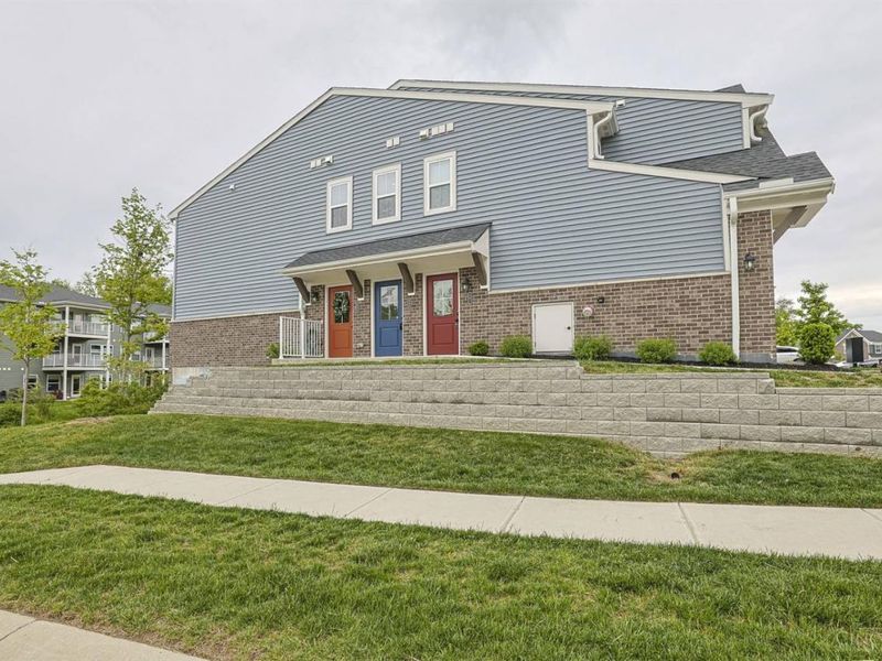 691 Tradition Ridge, Union Twp, OH 45245 Photo 2