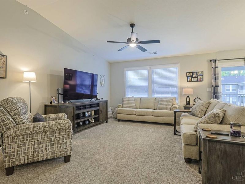 691 Tradition Ridge, Union Twp, OH 45245 Photo 5