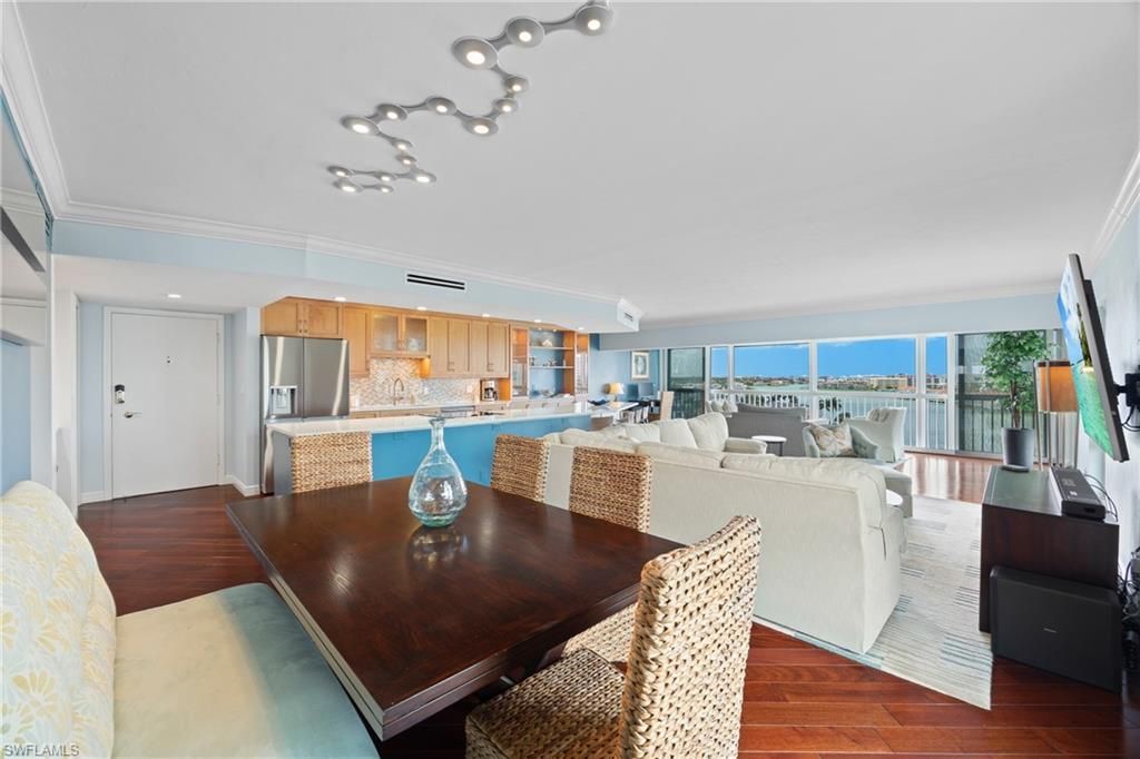 250 Park Shore Dr , Unit 803, Naples, FL 34103 Photo