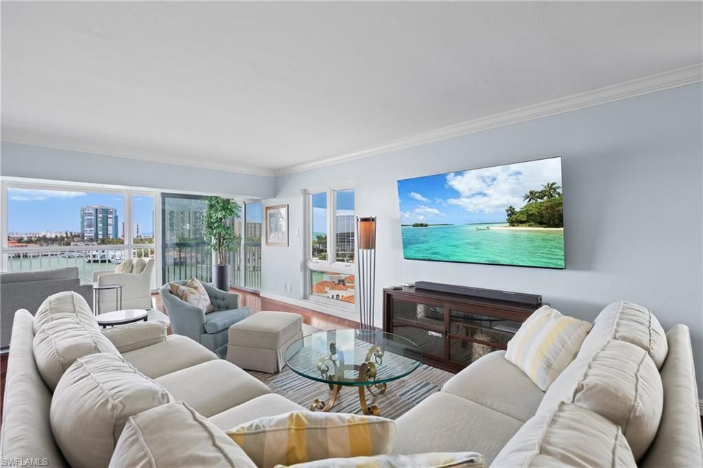 250 Park Shore Dr , Unit 803, Naples, FL 34103 Photo