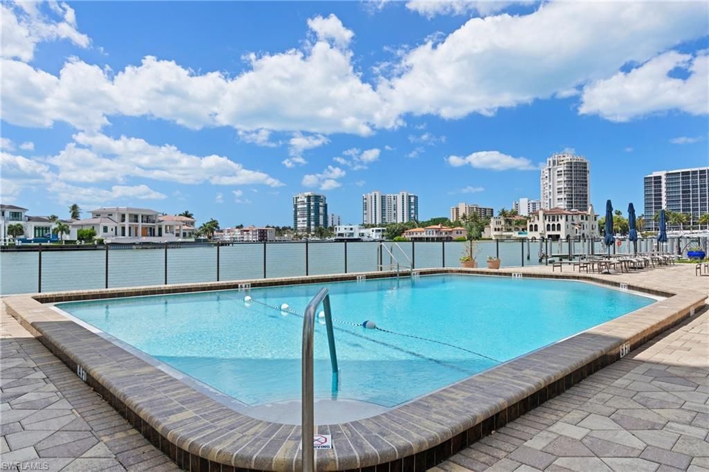 250 Park Shore Dr , Unit 803, Naples, FL 34103 Photo