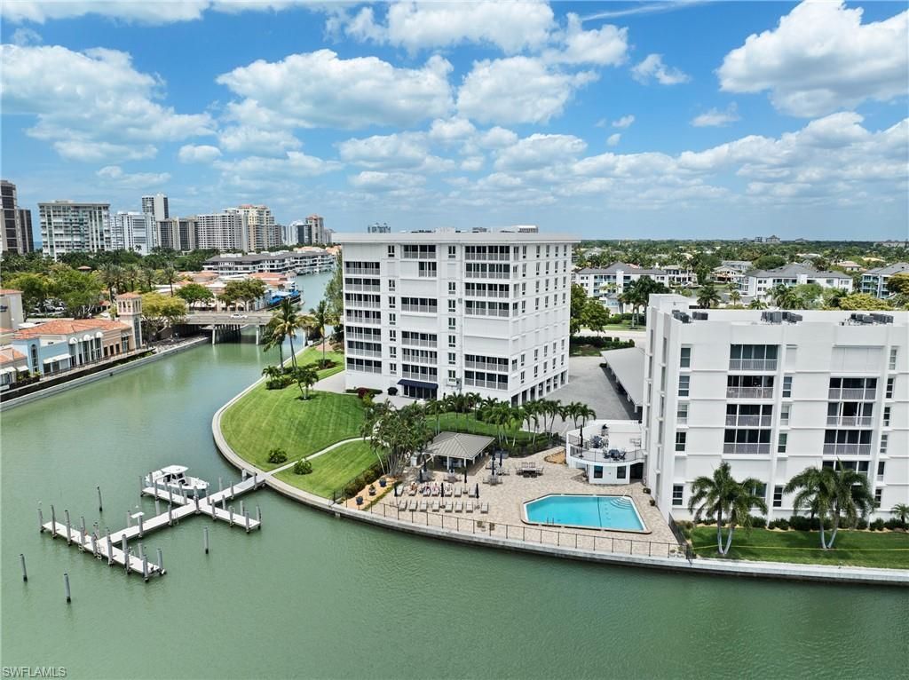 250 Park Shore Dr , Unit 803, Naples, FL 34103 Photo