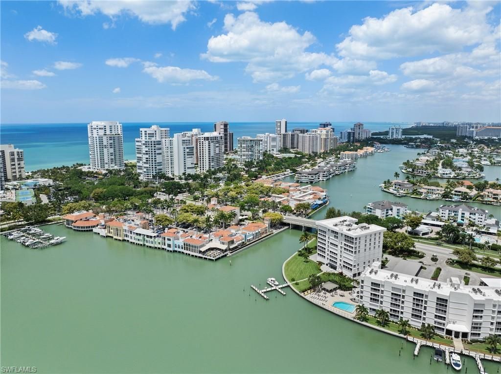 250 Park Shore Dr , Unit 803, Naples, FL 34103 Photo
