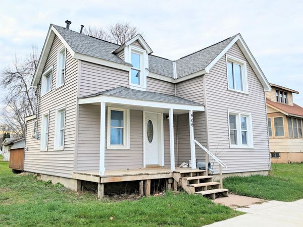 406 4th Street SW, Montgomery, MN 56069