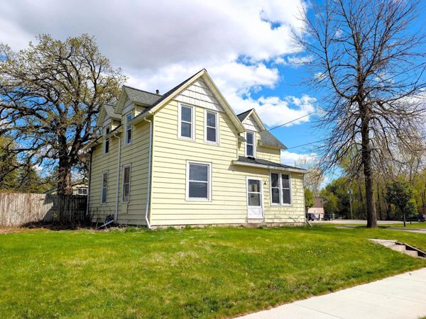 513 4th Street SW, Montgomery, MN 56069
