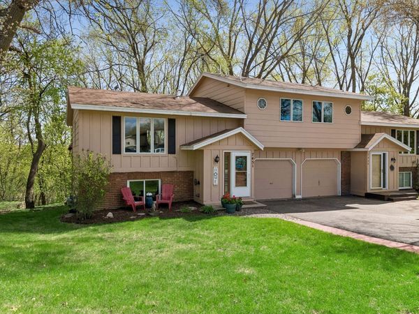 7451 Bittersweet Drive, Eden Prairie, MN 55344