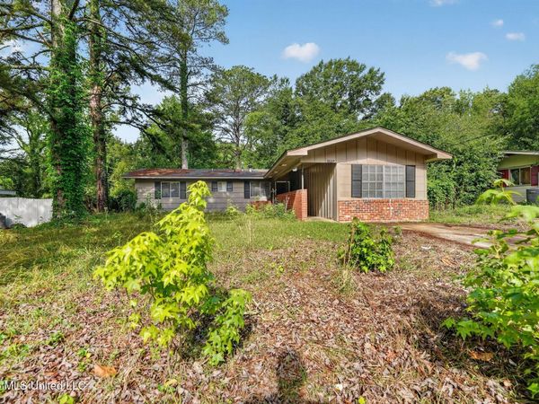 3027 Marwood Drive, Jackson, MS 39212