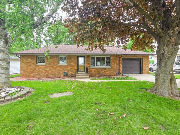 1718 Grace Street , Streator, IL 61364