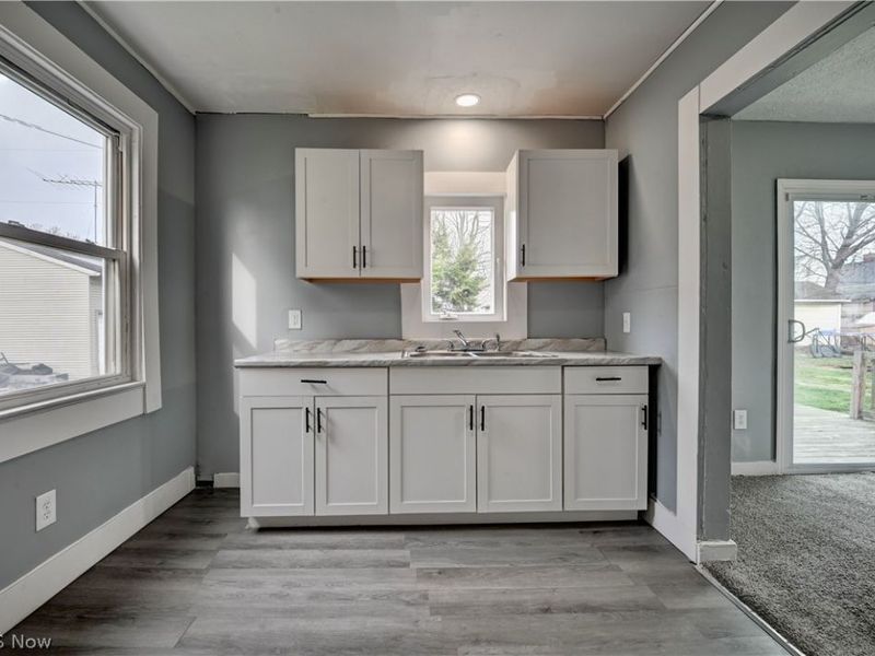 1379 Maryland Avenue SW, Canton, OH 44710 Photo 9