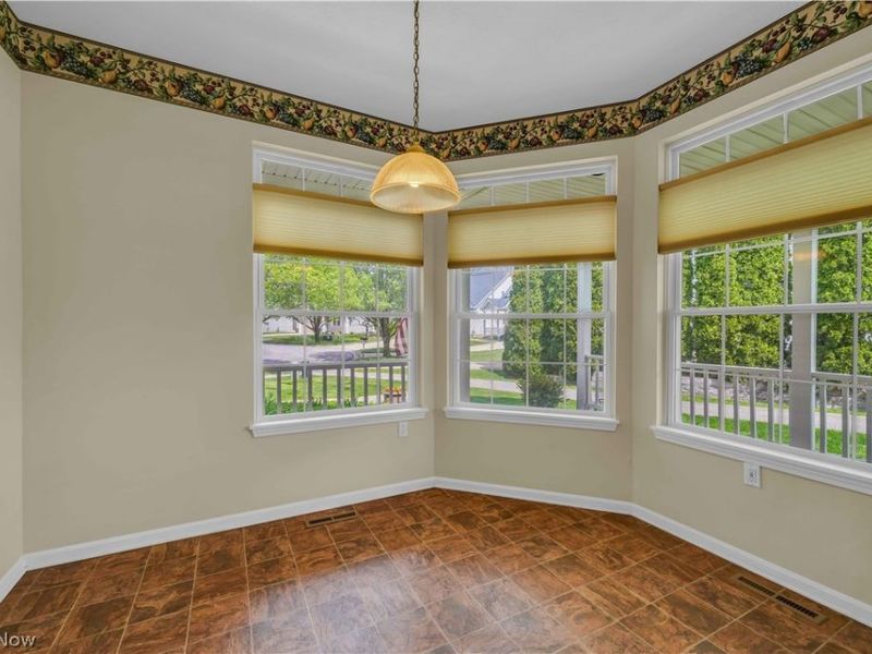 10400 E Ravine View Court, North Royalton, OH 44133 Photo 13