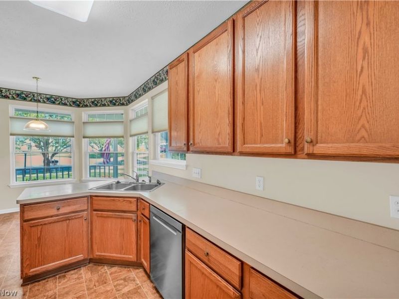 10400 E Ravine View Court, North Royalton, OH 44133 Photo 14