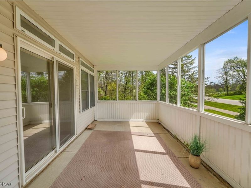 10400 E Ravine View Court, North Royalton, OH 44133 Photo 8