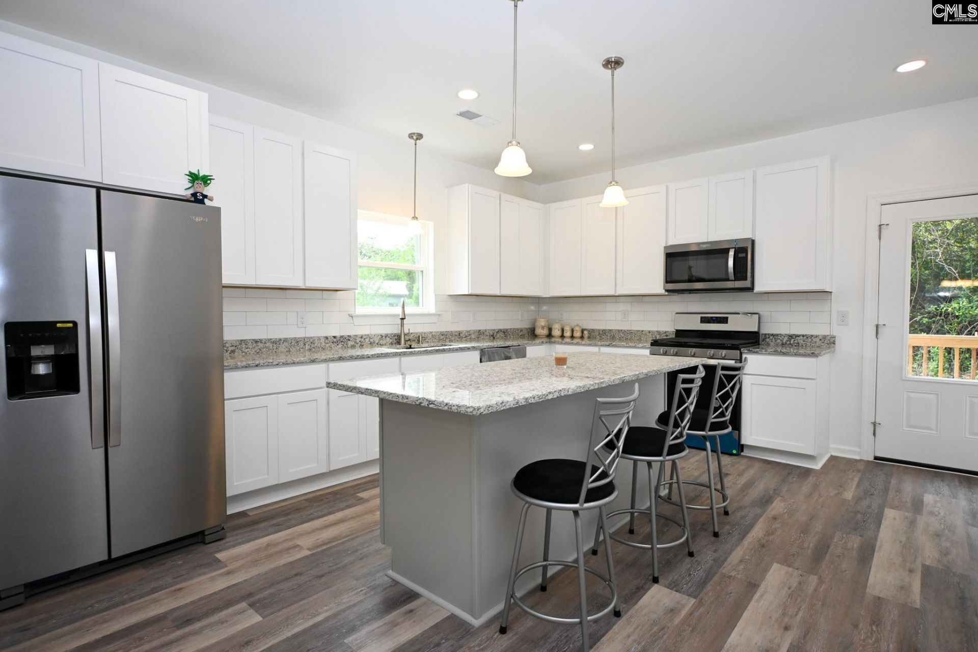 357 Wilson Street Photo 12